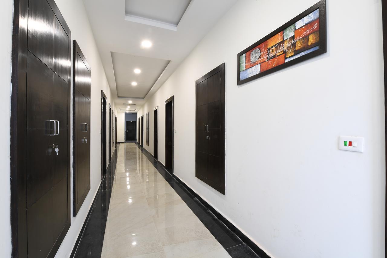 Madhav Muskan Residency Mathura Extérieur photo
